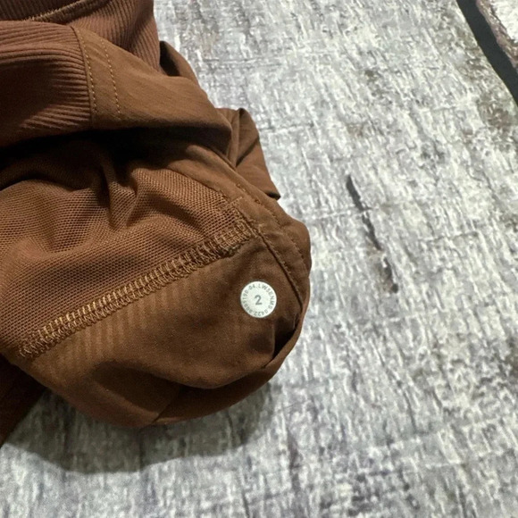 Lululemon Dance Studio Joggers - Picture 6 of 6